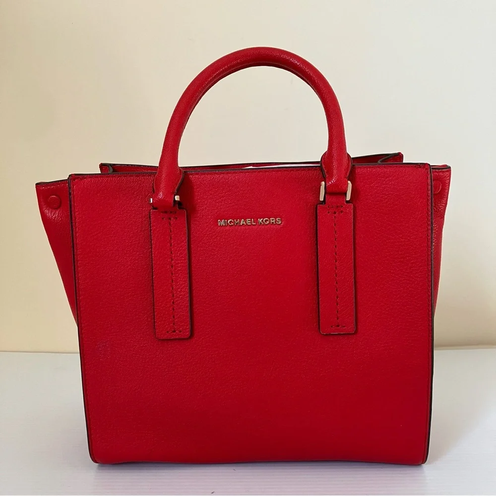 Michael Michael Kors Alessa Medium Pebbled Leather Satchel in Red